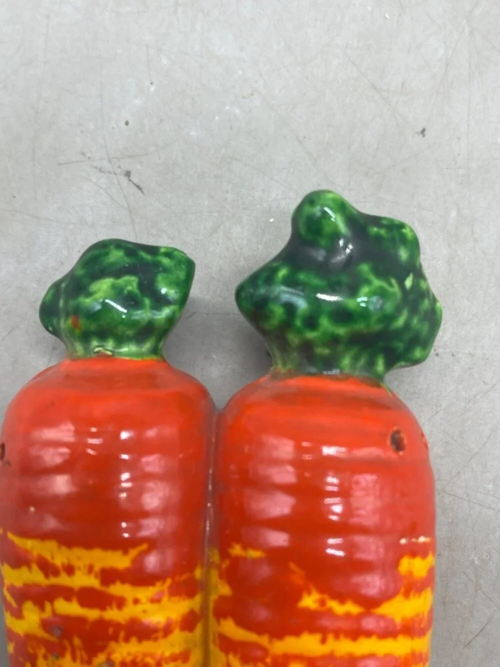 vintage carrot salt pepper shaker yellow orange 1 piece made in Japan 4.5